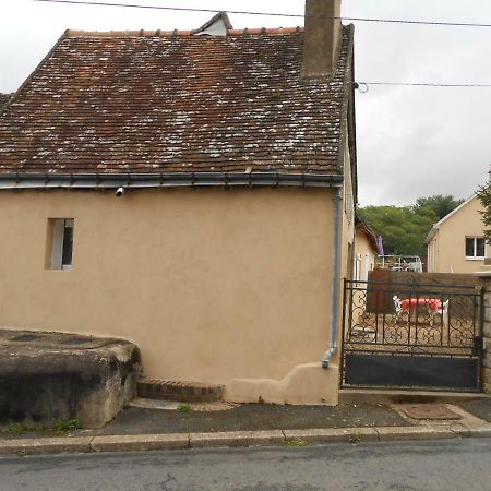 Flat Appartement Château-Renault Buitenkant foto