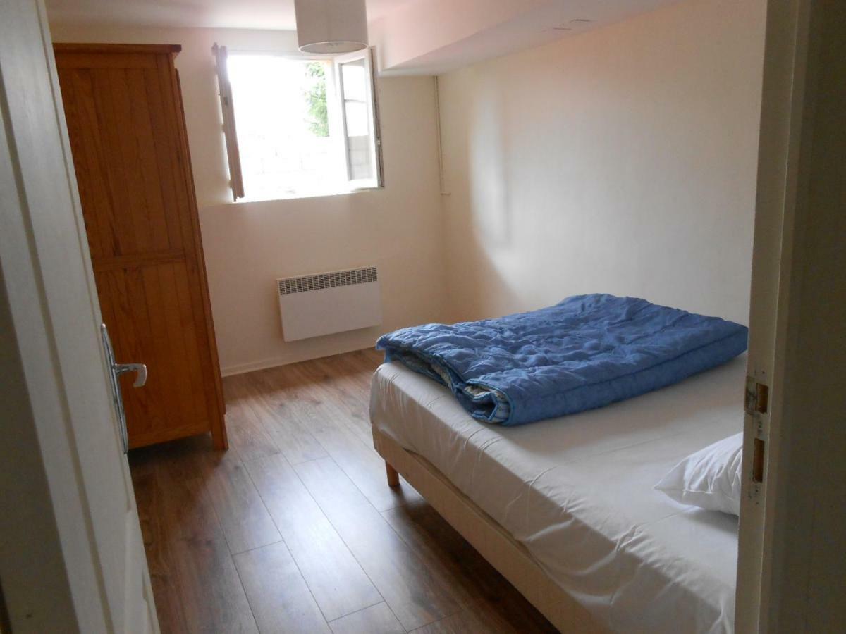 Flat Appartement Château-Renault Buitenkant foto
